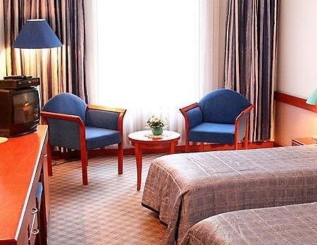 Tori Hotel Tiflis Habitación foto