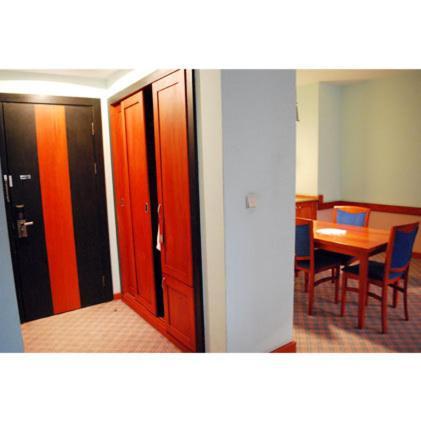 Tori Hotel Tiflis Habitación foto